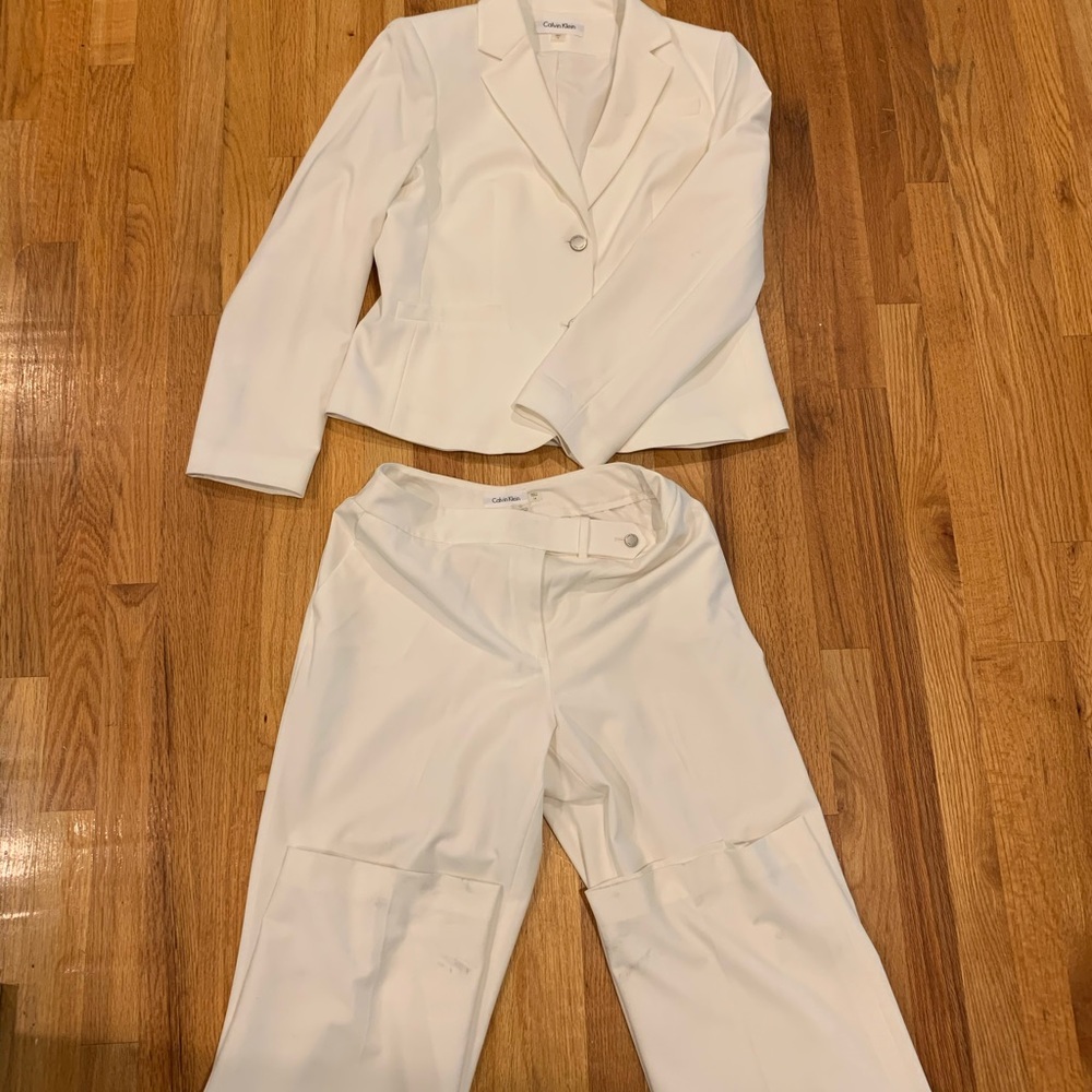 Women’s Dress Suits